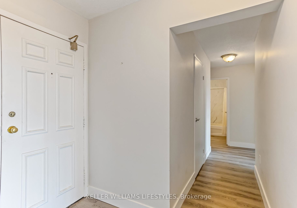 600-grenfell-drive-london-north-ontario-x13160302