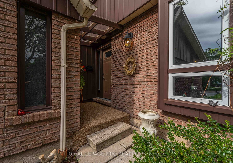 122-lakeshore-road-st-catharines-ontario-x13160360