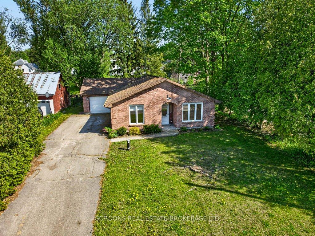 163-main-street-leeds-and-the-thousand-islands-ontario-x13160510