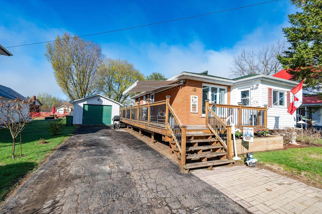 19-elliott-street-whitewater-region-ontario-x13160640