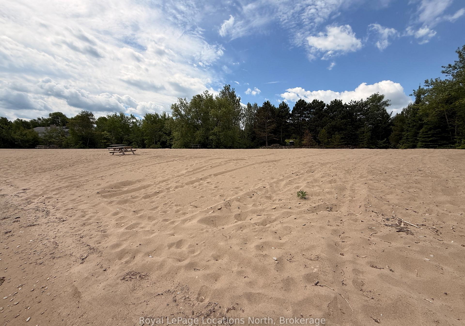 105-woodland-park-road-blue-mountains-ontario-x13160646