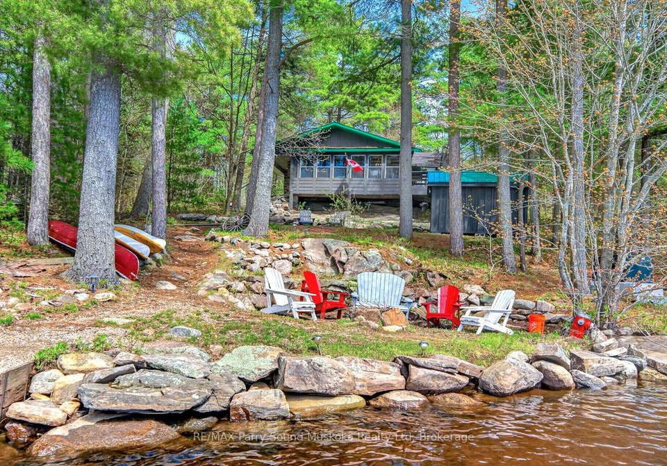 10-harris-lake-water-parry-sound-remote-area-ontario-x13160738