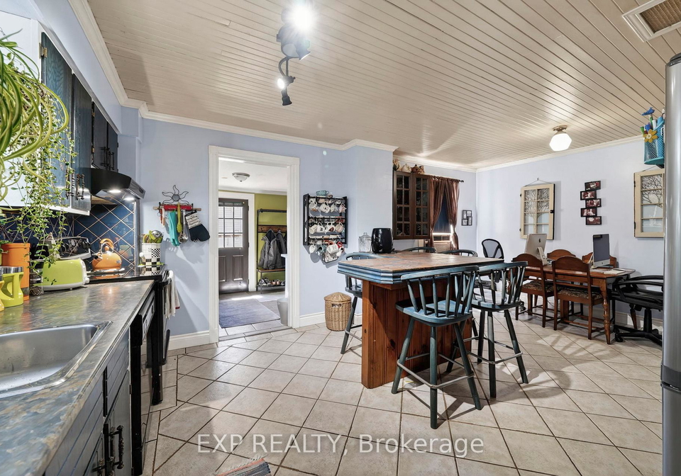 9-11-millville-avenue-cornwall-ontario-x13160744