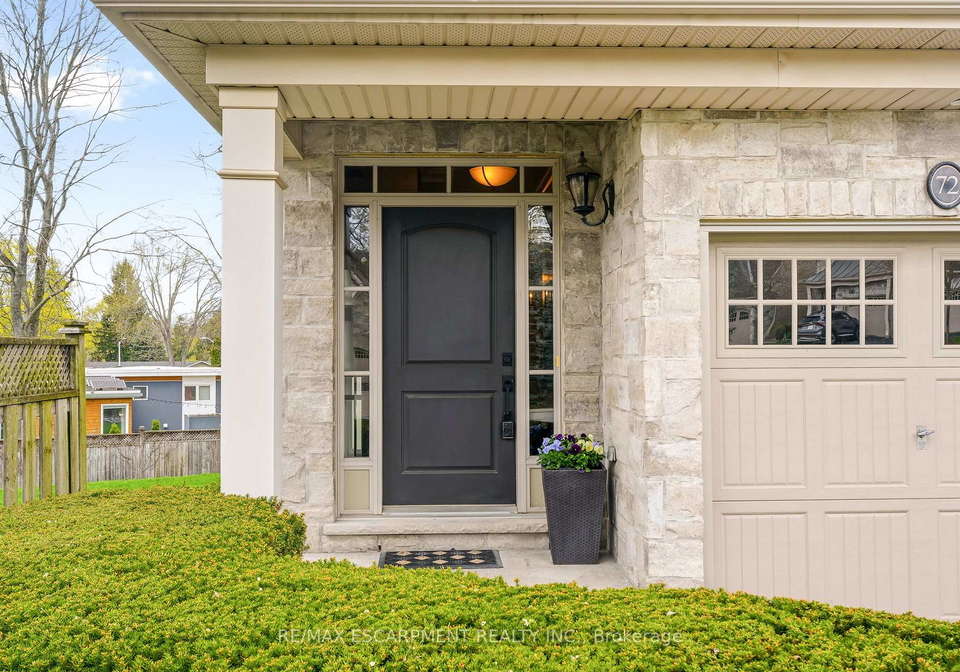72-mcgrath-court-hamilton-ontario-x13161056