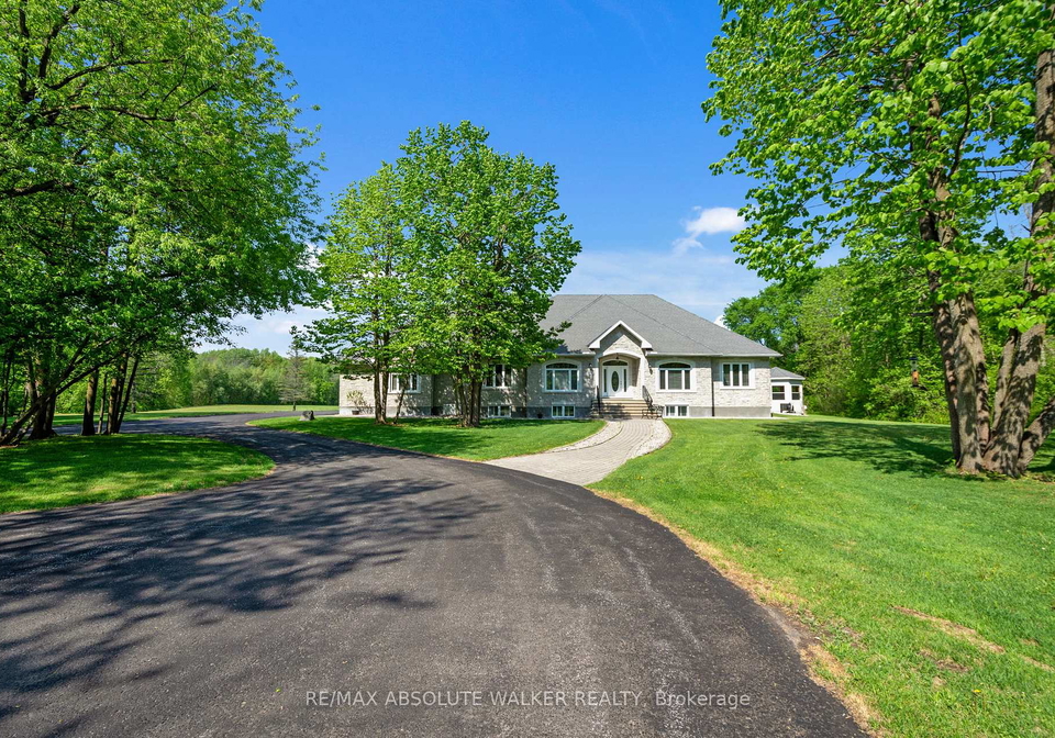 2501-kearns-way-ottawa-ontario-x13161112