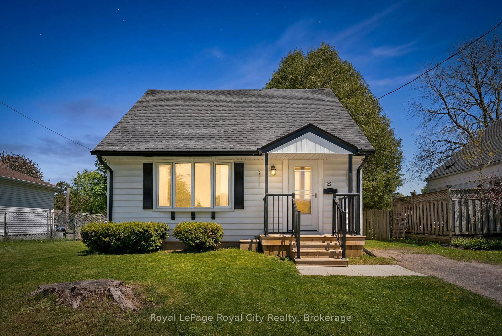 22-churchill-crescent-e-centre-wellington-ontario-x13161334