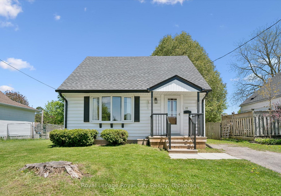 22-churchill-crescent-e-centre-wellington-ontario-x13161334