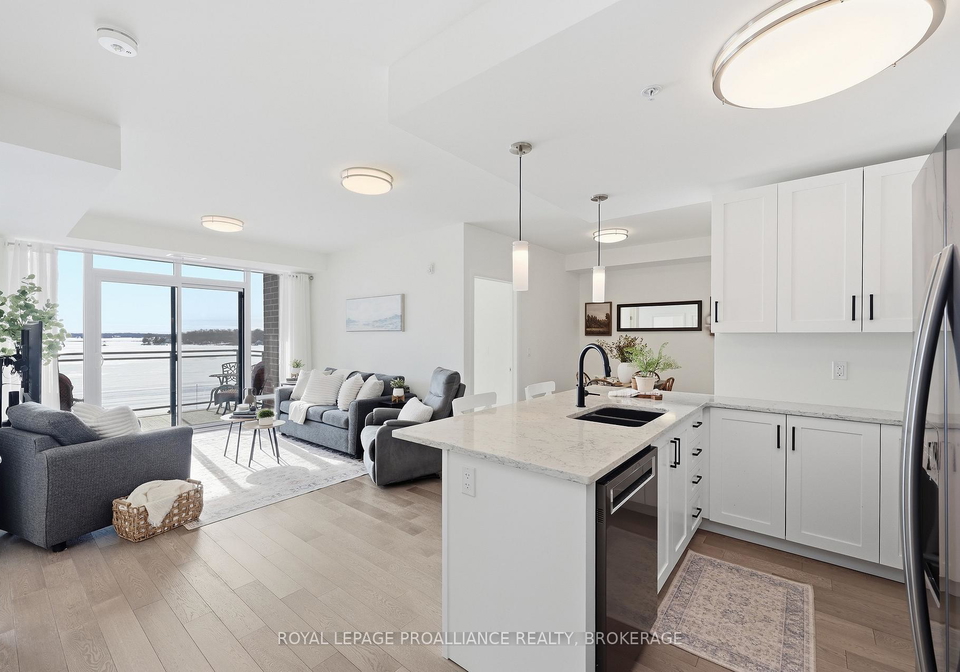 129a-south-street-gananoque-ontario-x13161352
