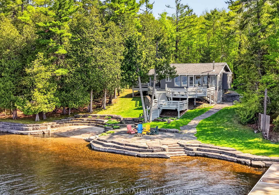 2480-fire-route-35-selwyn-ontario-x13161438
