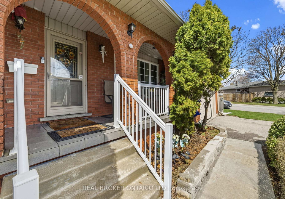 122-green-cedar-drive-hamilton-ontario-x13161490