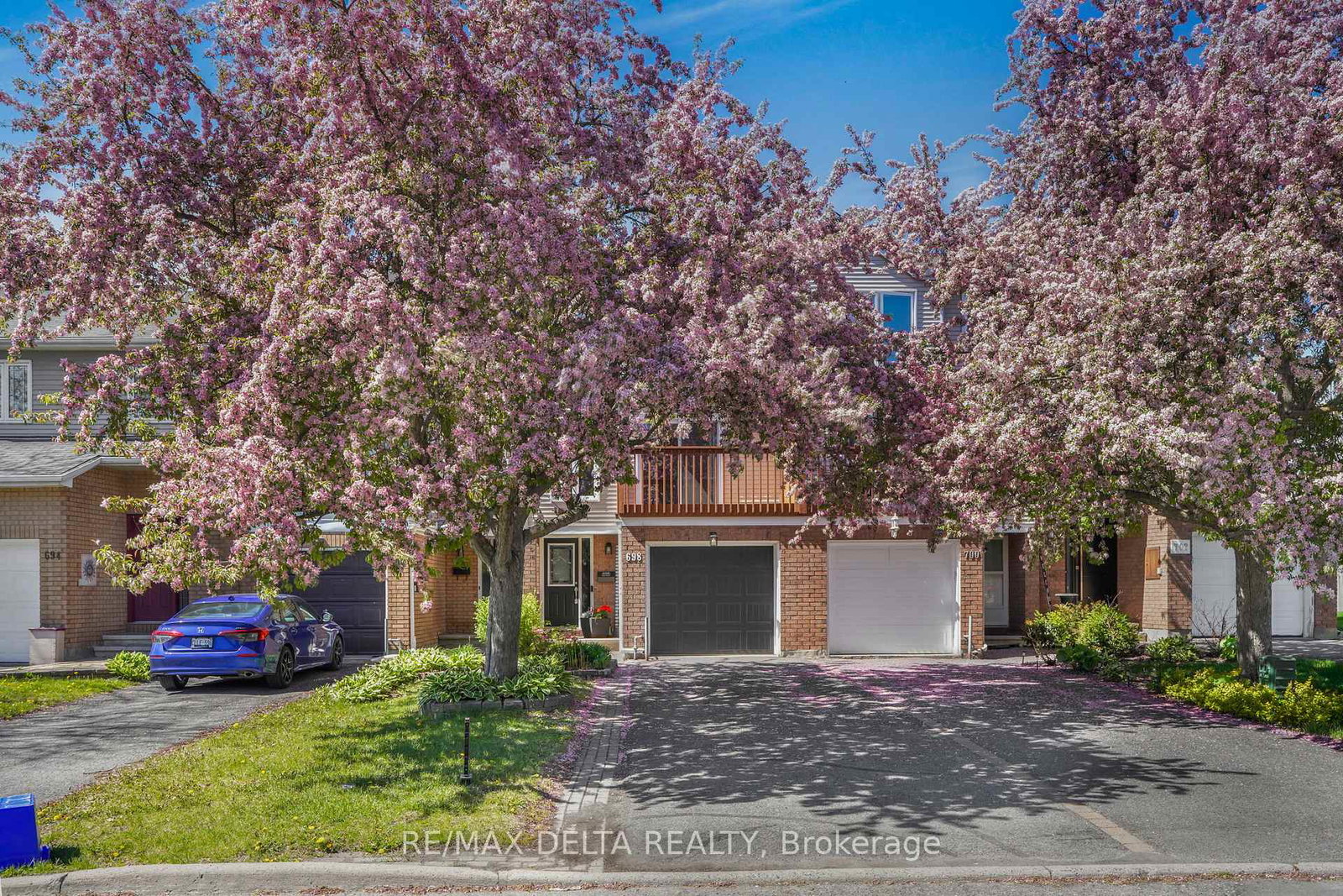 698-brome-crescent-ottawa-ontario-x13161556