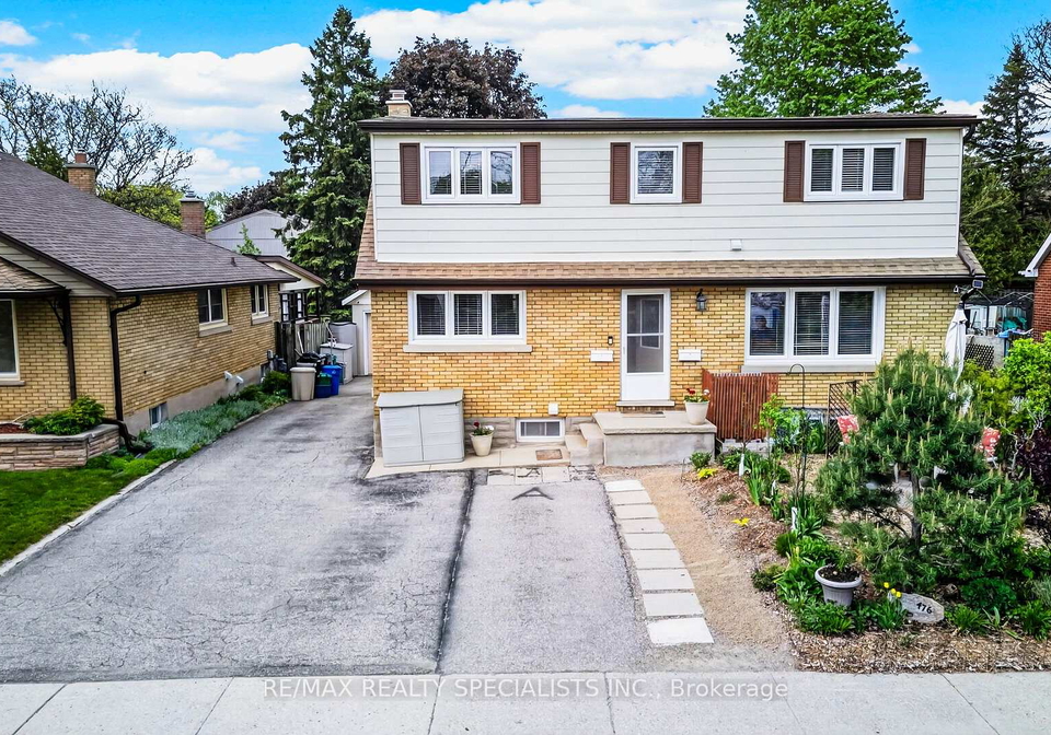 476-prospect-avenue-kitchener-ontario-x13161636
