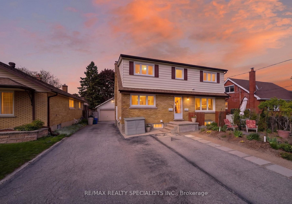 476-prospect-avenue-kitchener-ontario-x13161636