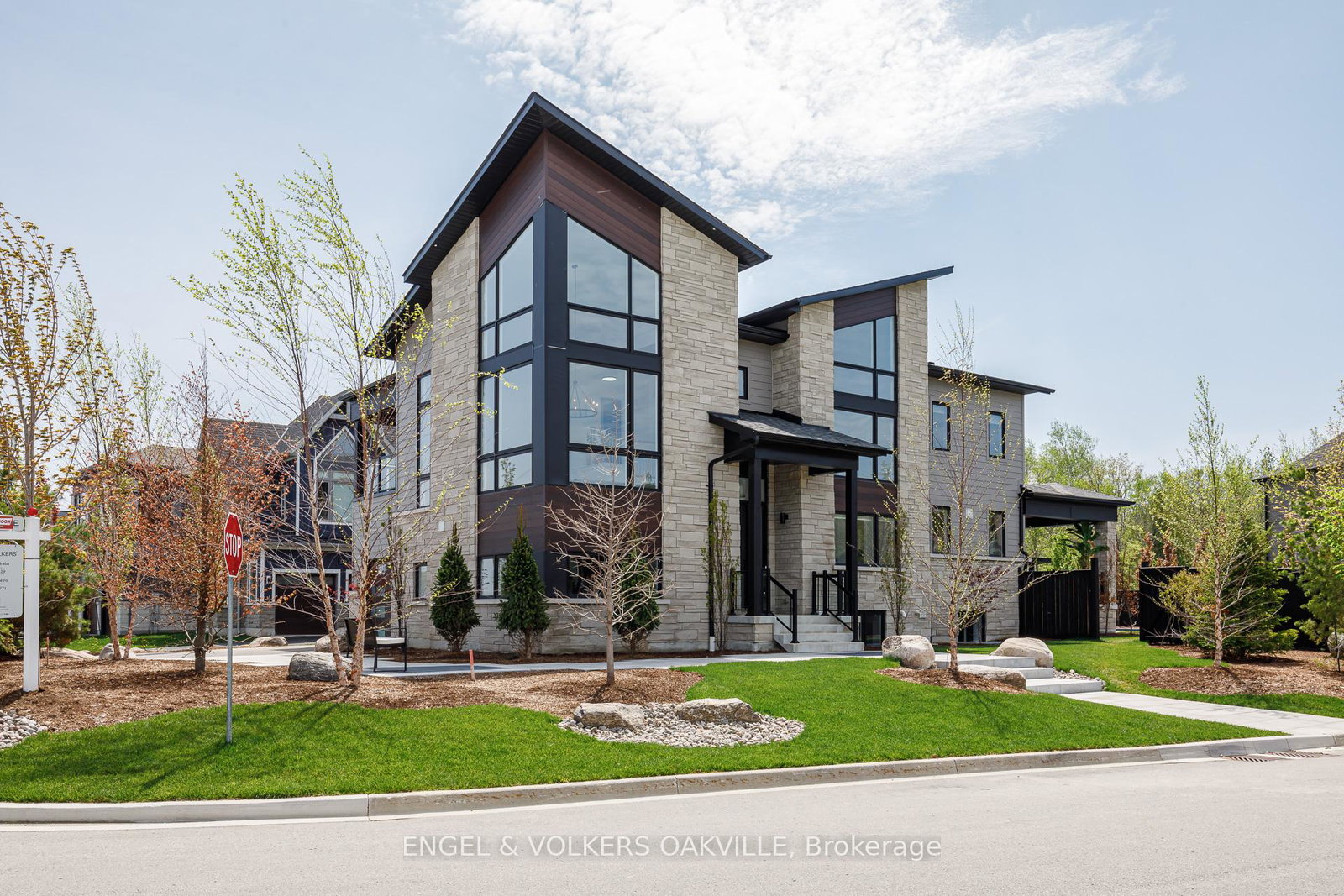 117-stoneleigh-drive-blue-mountains-ontario-x13161750