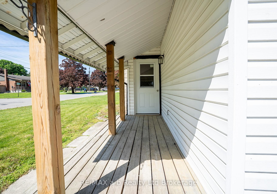24-carman-street-norwich-ontario-x13161788