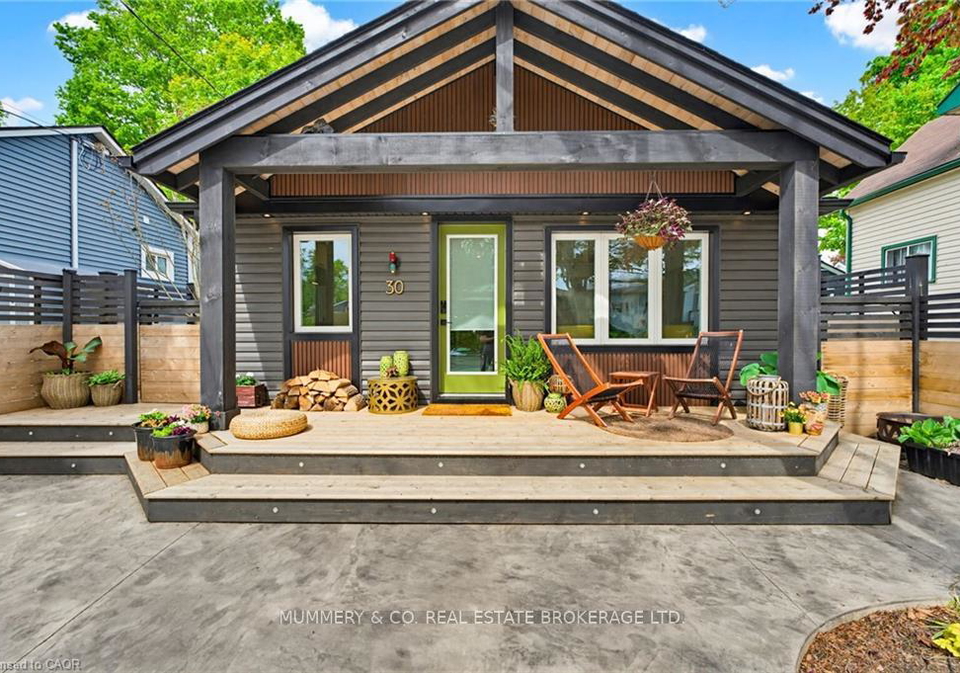 30-glenwood-street-norfolk-ontario-x13161936