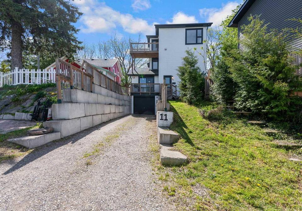 11-eagle-hill-cambridge-ontario-x13162152