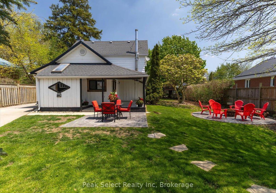 241-king-street-lucan-biddulph-ontario-x13162256