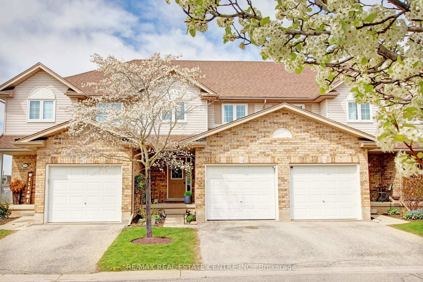 31-schroder-crescent-guelph-ontario-x13162270
