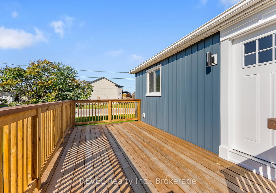 7859-mulhern-street-niagara-falls-ontario-x13162430