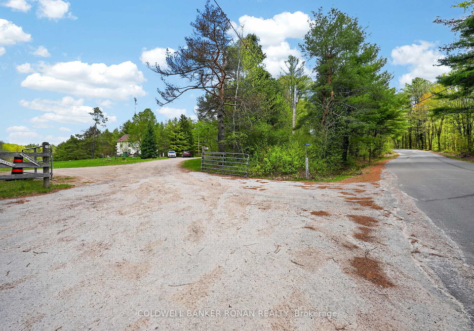 1043-kirk-line-east-bracebridge-ontario-x13162534