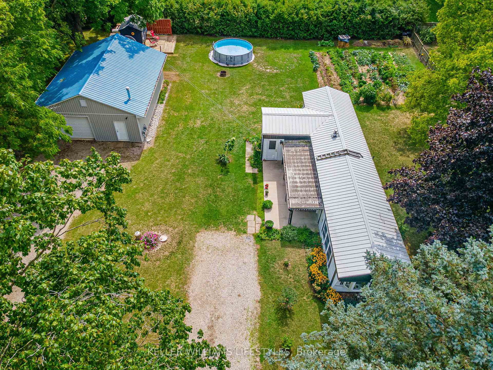4403-queens-avenue-north-middlesex-ontario-x13162594