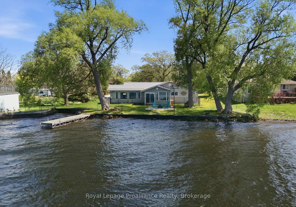 33-peats-point-lane-prince-edward-county-ontario-x13162674