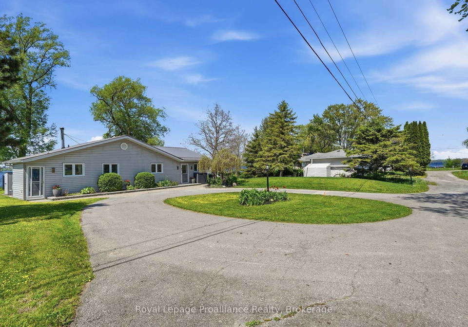 33-peats-point-lane-prince-edward-county-ontario-x13162674