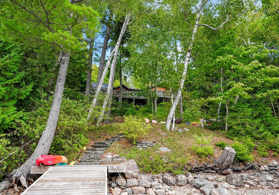 2435-watts-road-dysart-et-al-ontario-x13162700