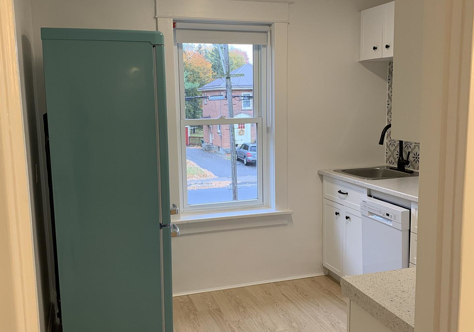 146-bleecker-avenue-belleville-ontario-x13162760