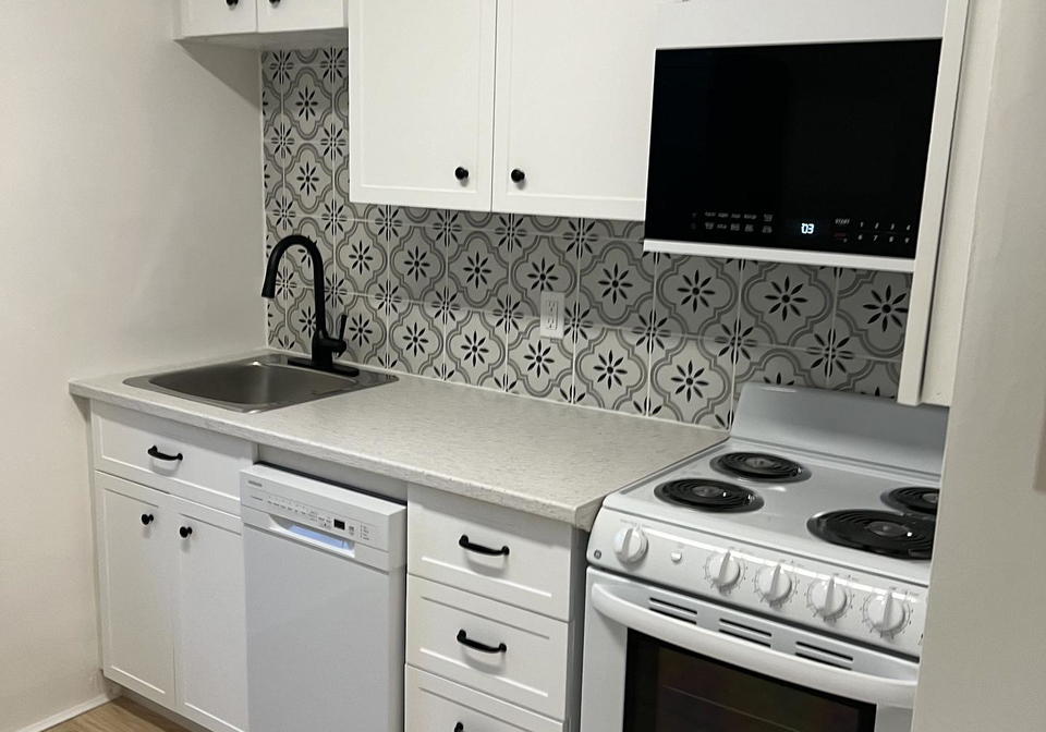 146-bleecker-avenue-belleville-ontario-x13162760