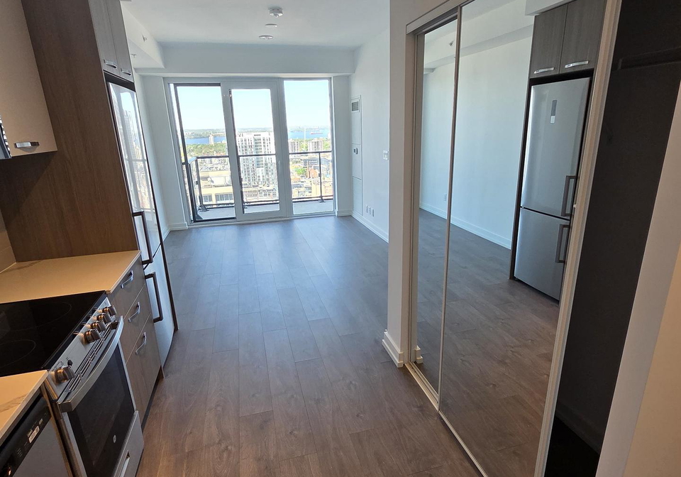 75-james-street-hamilton-ontario-x13162774
