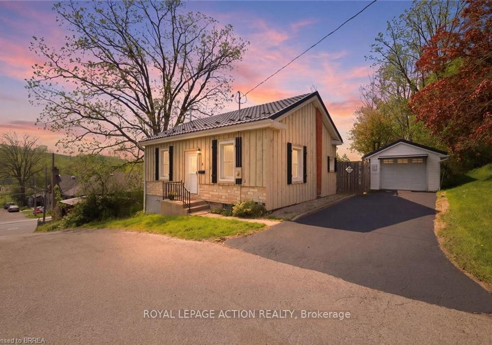 9-keeton-lane-brant-ontario-x13162812