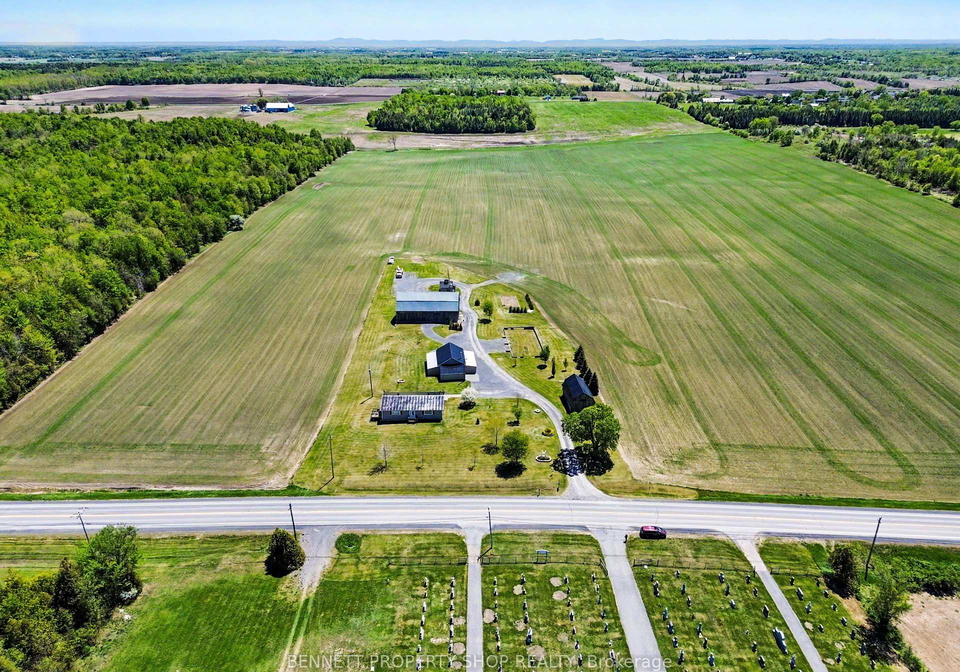 20500-glen-robertson-road-north-glengarry-ontario-x13162904
