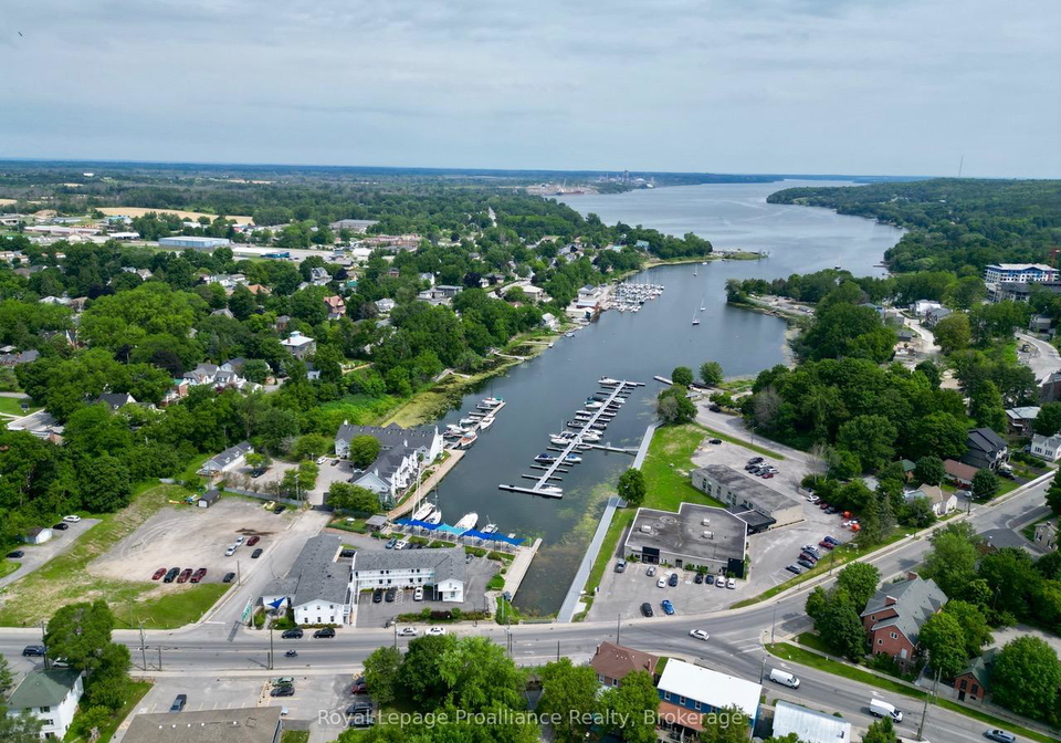 26-york-street-prince-edward-county-ontario-x13162964