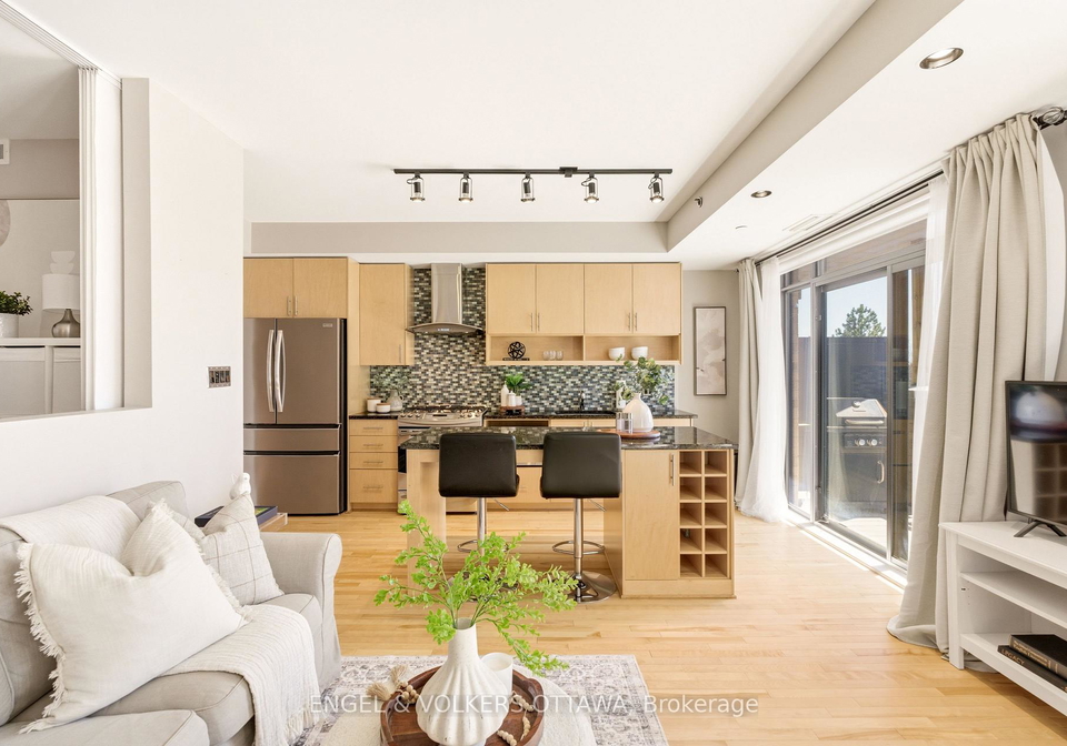 808-bronson-avenue-ottawa-ontario-x13163042