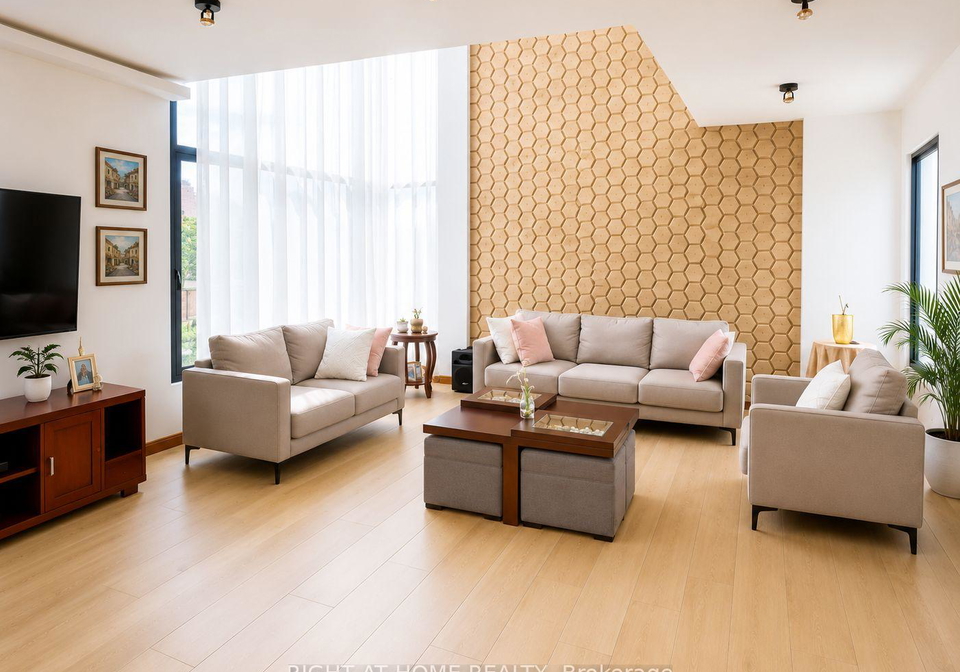 40-3-francisco-londono-avenue-out-of-area-ontario-x13163074