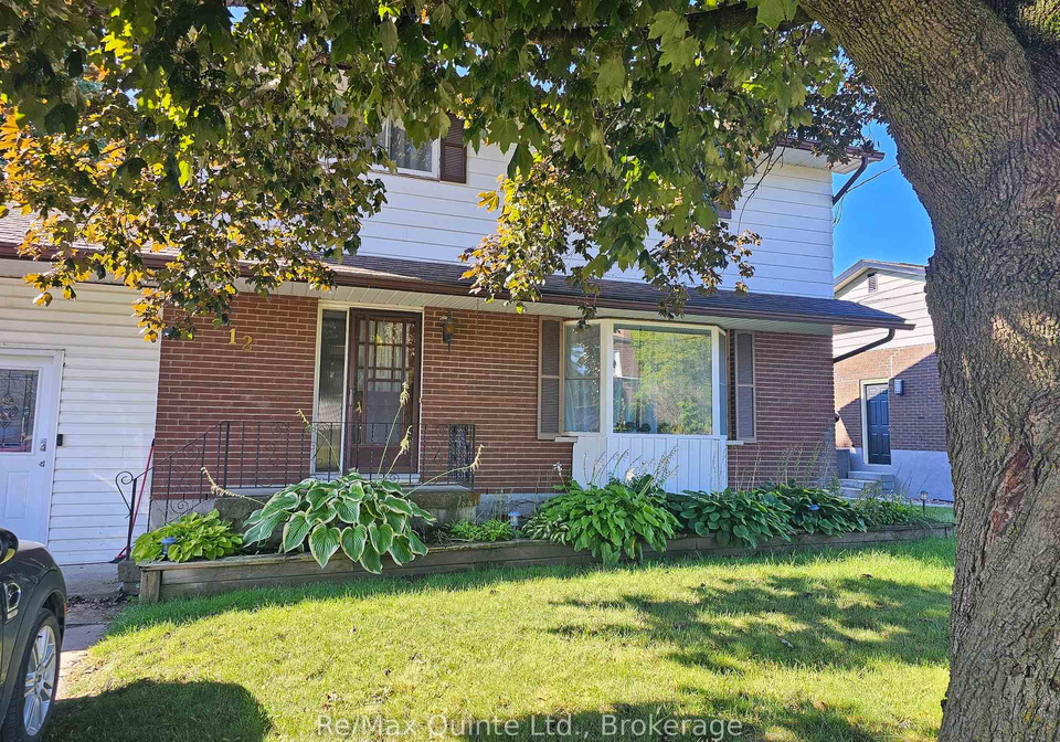 12-philip-street-prince-edward-county-ontario-x13163076