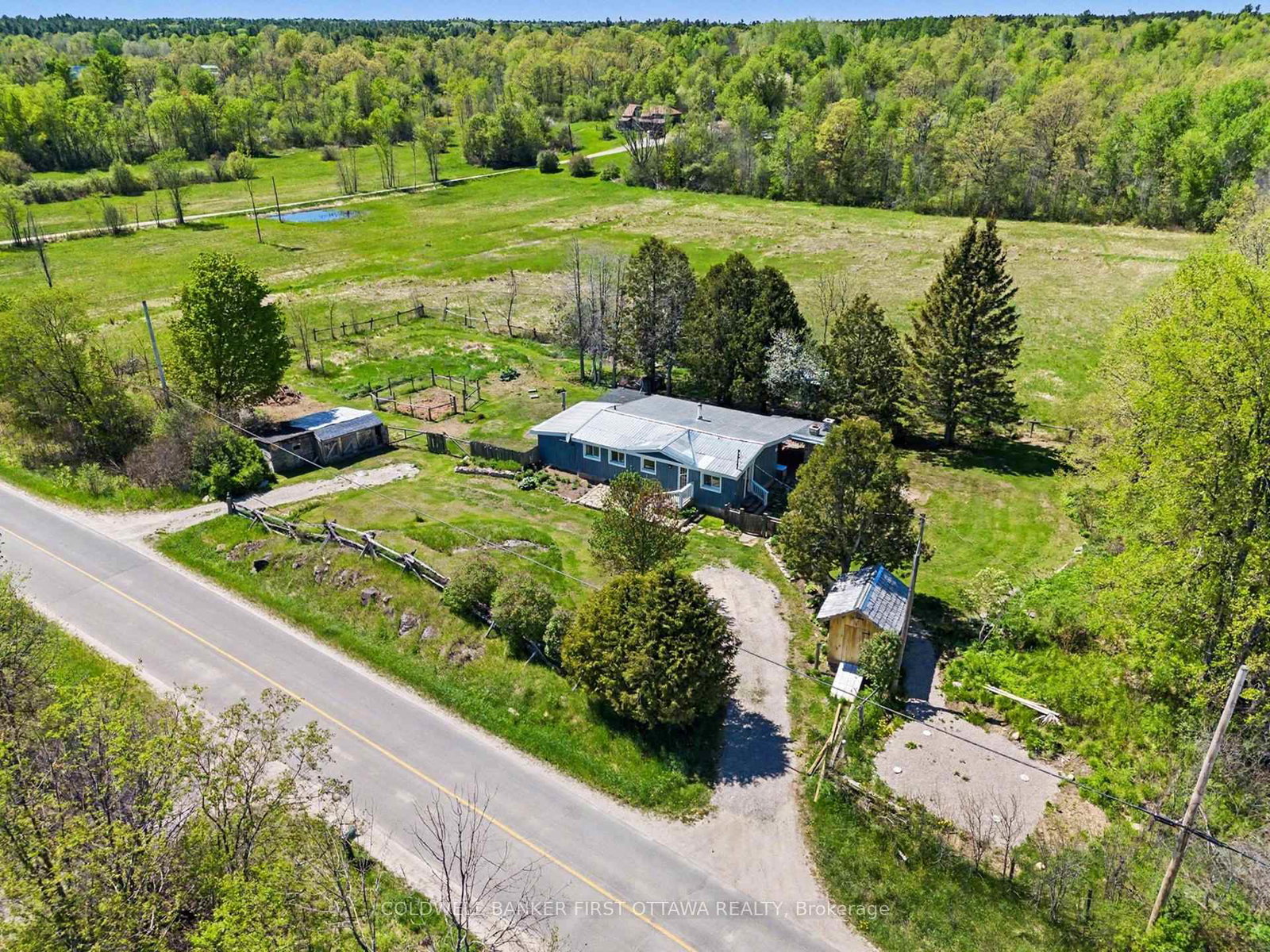 534-anglican-church-road-tay-valley-ontario-x13163284