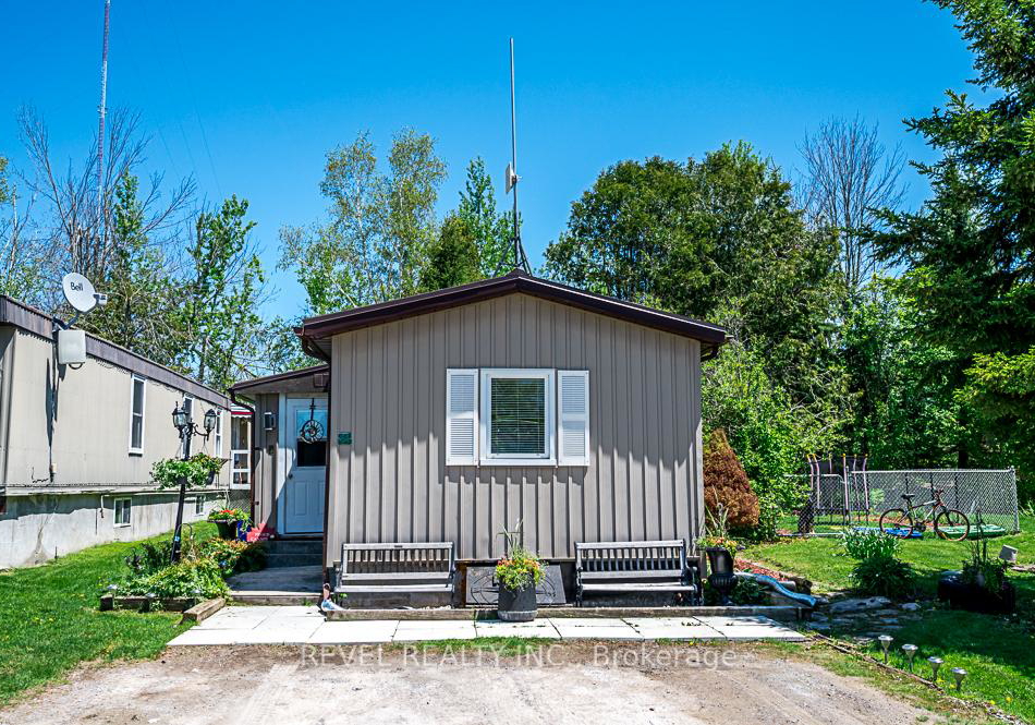 64-otter-line-kawartha-lakes-ontario-x13163288