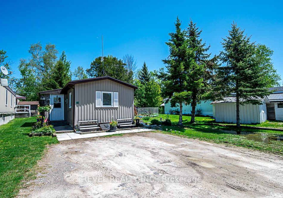 64-otter-line-kawartha-lakes-ontario-x13163288