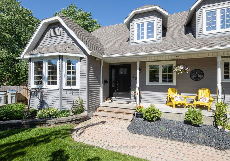 25-heritage-court-strathroy-caradoc-ontario-x13163312