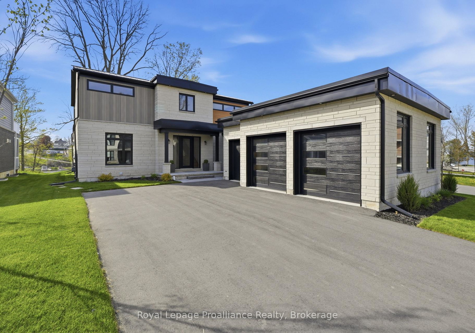 107-villeneuve-drive-prince-edward-county-ontario-x13163478