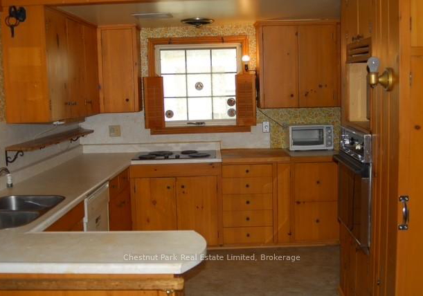 381-wellington-main-street-prince-edward-county-ontario-x13163484