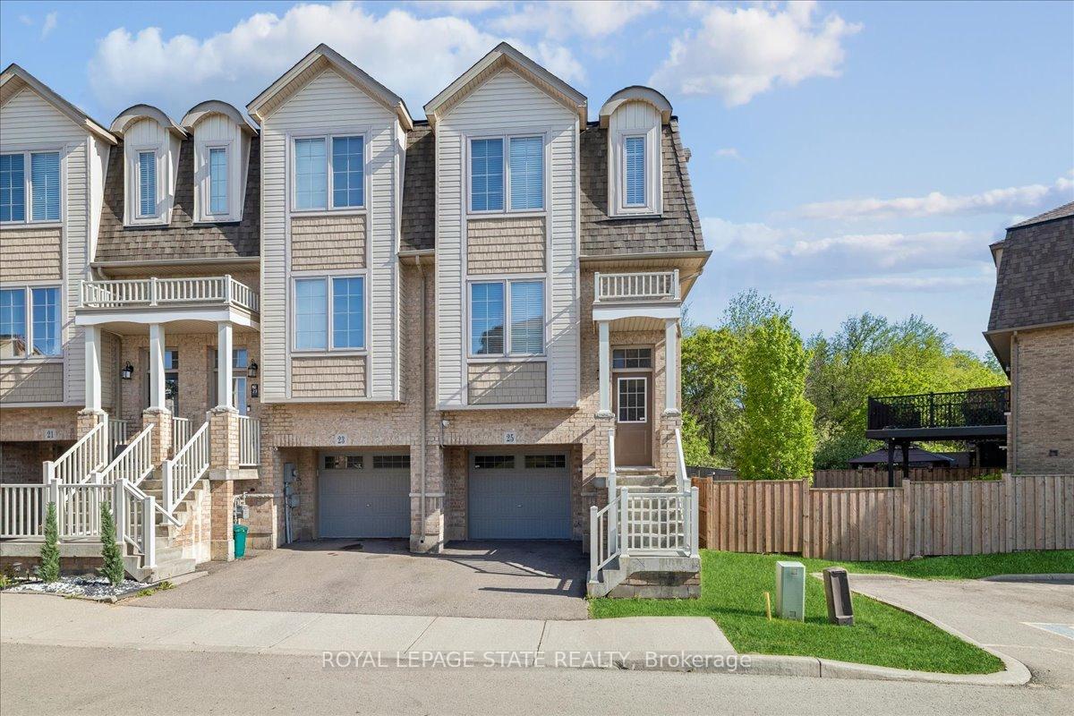 11-stockbridge-gardens-hamilton-ontario-x13163730