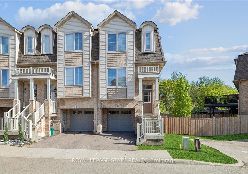11-stockbridge-gardens-hamilton-ontario-x13163730