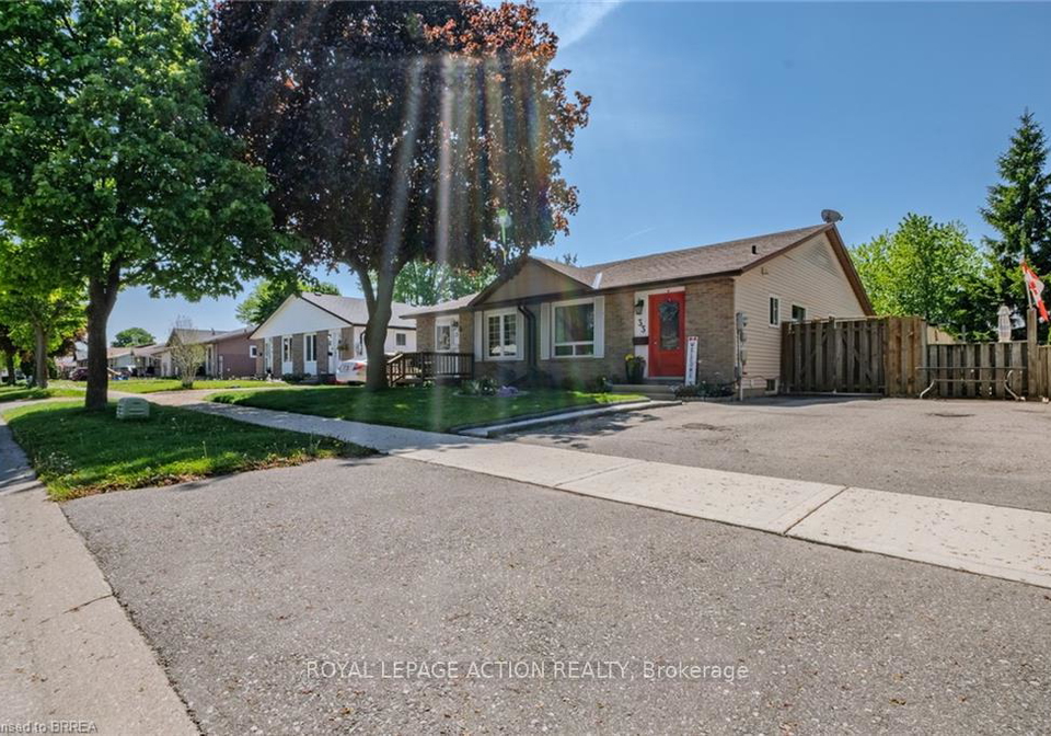 33-palomino-drive-brantford-ontario-x13163770