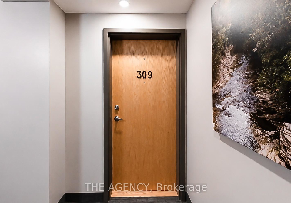 23-stumpf-street-centre-wellington-ontario-x13163828