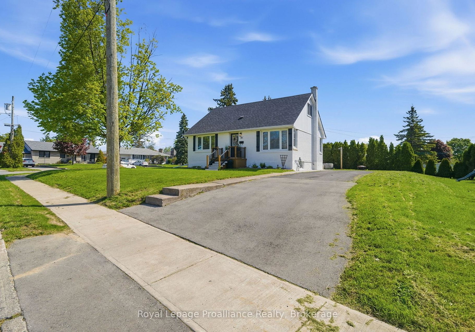 19-coleman-drive-quinte-west-ontario-x13163860