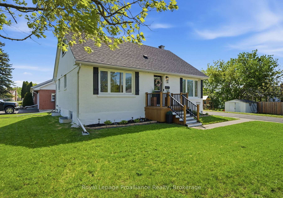19-coleman-drive-quinte-west-ontario-x13163860